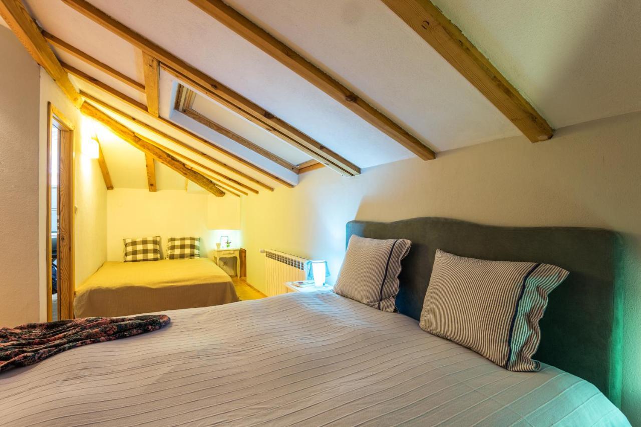 Garmen Hills Guest Houses Bagian luar foto