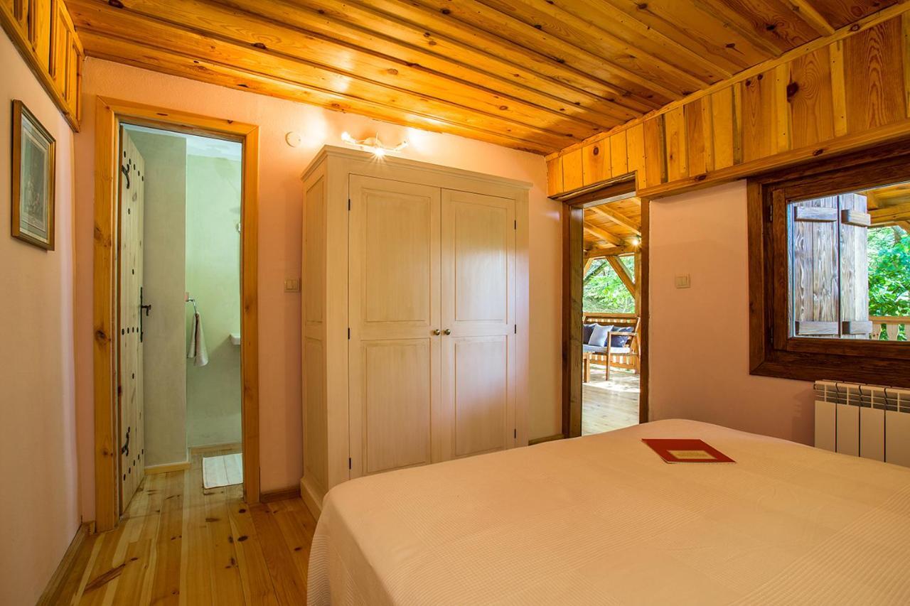 Garmen Hills Guest Houses Bagian luar foto